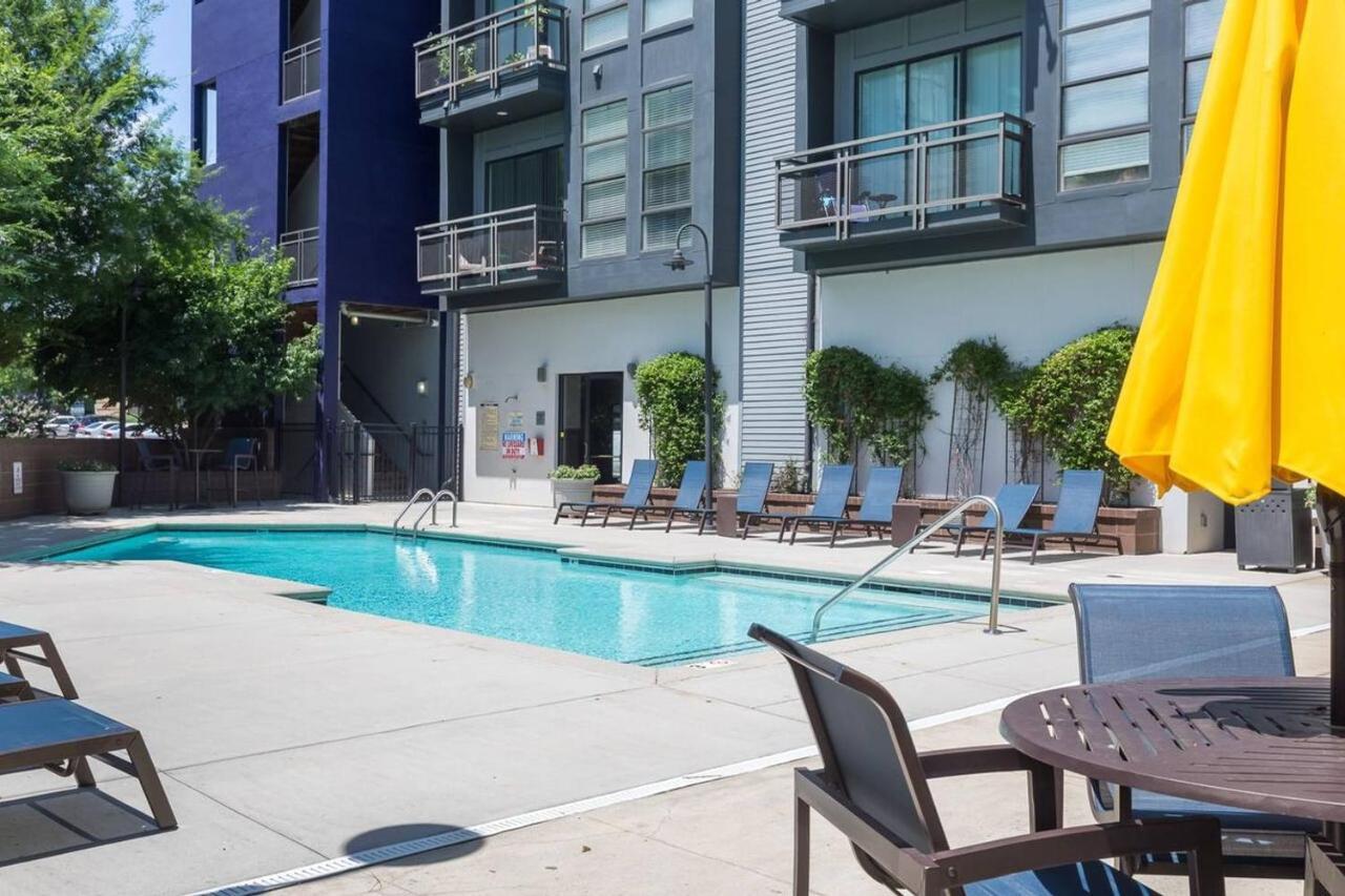 Trifecta Ace Location Pool & Gym Superhost Apartment Charlotte Exterior photo